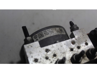 Блок АБС Skoda Octavia Mk3 (5E) 2013 - 2019 года