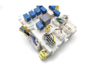 Pojistková skříňka AA1A-4881, 150717 Suzuki SX4 S-Cross 2016