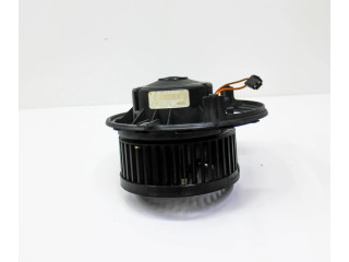 Вентилятор печки 5Q1819021D Volkswagen Golf VII