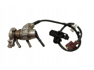 Форсунка 05L131113Q Skoda Karoq