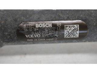 Топливная рампа 30757146, 30757146   Volvo XC90  