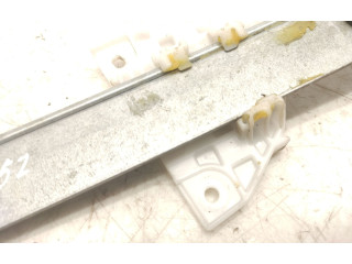 Ручка стеклоочистителей Mazda 5