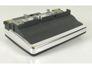 Дисплей    4E0919603F   Audi A8 S8 D3 4E