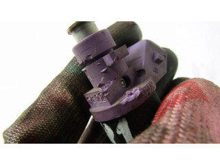 Vstřikovač 0000787249 Mercedes-Benz C W203 pro benzínový motor 2.0 111.955