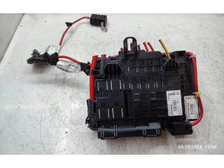 Блок предохранителей  30659092   Volvo V70    