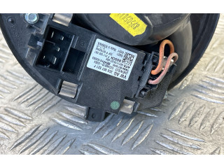 Вентилятор печки 998924E Volkswagen Caddy