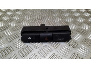 Включатель аварийных фонарей