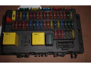 Блок предохранителей Rover 75