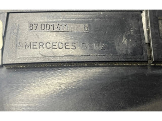 Přístrojová deska Mercedes-Benz C W203 2001 A2035403911, 110080168005