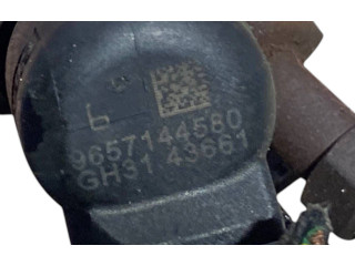 Форсунка 9657144580    Volvo C30   