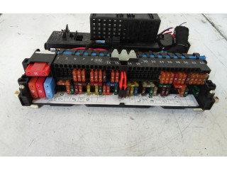 Блок предохранителей  8364542   BMW X3 E83    