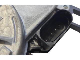 Моторчик заднего дворника 5F4955711 Skoda Superb B8 (3V)