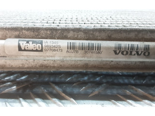 Интеркулер 989342S Volvo XC70 2.4