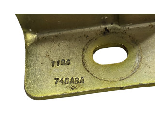 Замок задней крышки