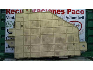 Блок предохранителей 56007573, 16238AC   Jeep Cherokee    