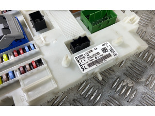 Блок предохранителей BG9T14C256GA, 31343677   Volvo XC60    