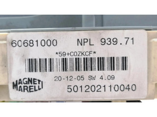 Блок предохранителей 60681000 Alfa Romeo 166