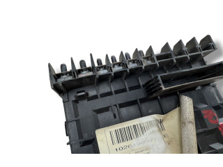 Рулевая рейка  Блок предохранителей 017181281, 01718130   Volkswagen Caddy 2004 - 2010 года