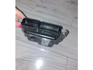 Блок управления двигателем Блок управления 55578719   Opel Meriva B