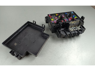 Блок предохранителей 684600934AC   Jeep Grand Cherokee WL    