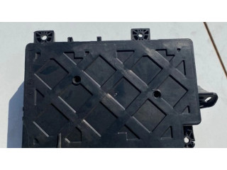 Блок предохранителей L8637011A Mitsubishi Outlander