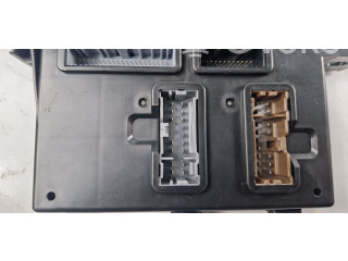 Блок комфорта 284B16583R Dacia Logan III