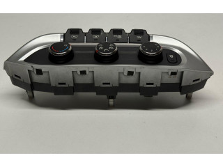 Блок управления климат-контролем 972501W290, 97250-1W290   KIA Rio