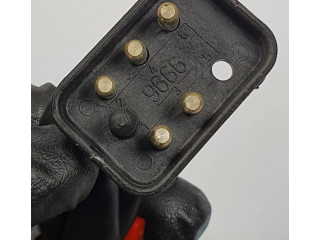 Моторчик заднего дворника 1248201242    Mercedes-Benz E W124