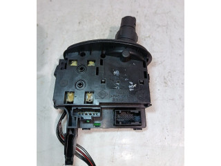 Включатель скорости стеклоочистителей    Renault Clio III