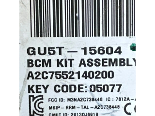 Блок предохранителей Gu5T15604, M3NA2C738448 Ford Fusion II