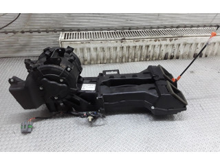 Вентилятор печки    8200434758   Renault Vel Satis