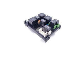 Блок предохранителей 4H0951253A Audi Q3 8U