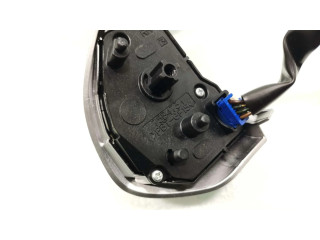 Кнопки рулевого колеса