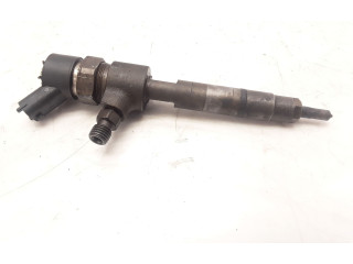 Vstřikovač 0445110119   Alfa Romeo 166  pro naftový motor 2.4  