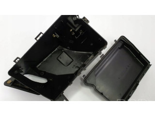 Pojistková skříňka 2305400024 Mercedes-Benz SL R230 2004