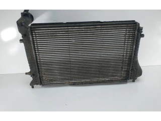Интеркулер 1K0145803H Volkswagen Caddy