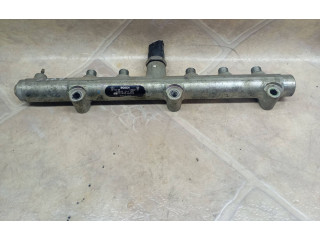 Топливная рампа 0445214061   KIA Sorento  