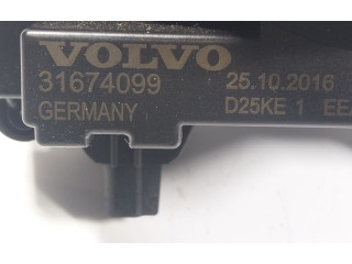 Подушка безопасности водителя 32266885, 31674099   Volvo XC90