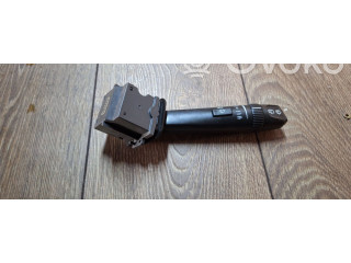 Ручка стеклоочистителей 30669742   Volvo V70