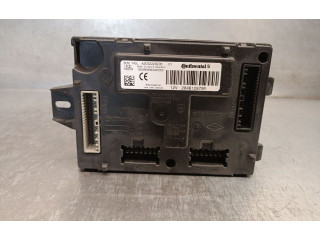 Блок управления 284B12879R Dacia Lodgy