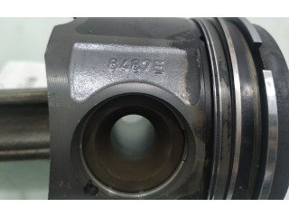 Píst 8487E BMW 1 E81 E87 pro naftový motor 2.0 M47N204D4