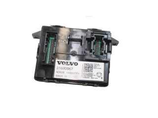 Блок управления климат-контролем 31690967   Volvo XC40
