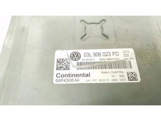 Řídící jednotka 03L906023PD, 5WP42938AA Volkswagen Caddy 2012