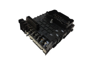 Блок предохранителей 1K0937118, 1K0937125D Skoda Yeti (5L)