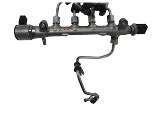 Vstřikovací lišta 05L089A, 04L13064B Audi A6 S6 C8 4K