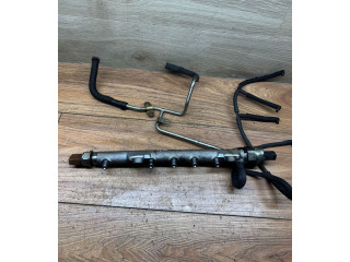 Магистральная трубка топлива 03L130089B, 600000001    Volkswagen Touran II   