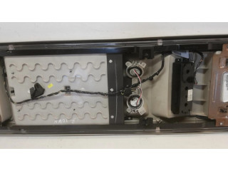 Фонарь освещения задних мест