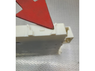 Блок управления 32268107 Volvo XC40