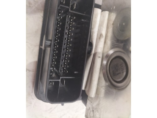 Блок АБС 476605737R Dacia Dokker 2012 - года