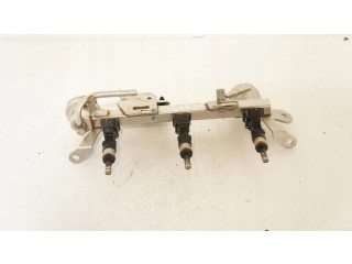 Vstřikovací lišta 175201470R Renault Clio IV